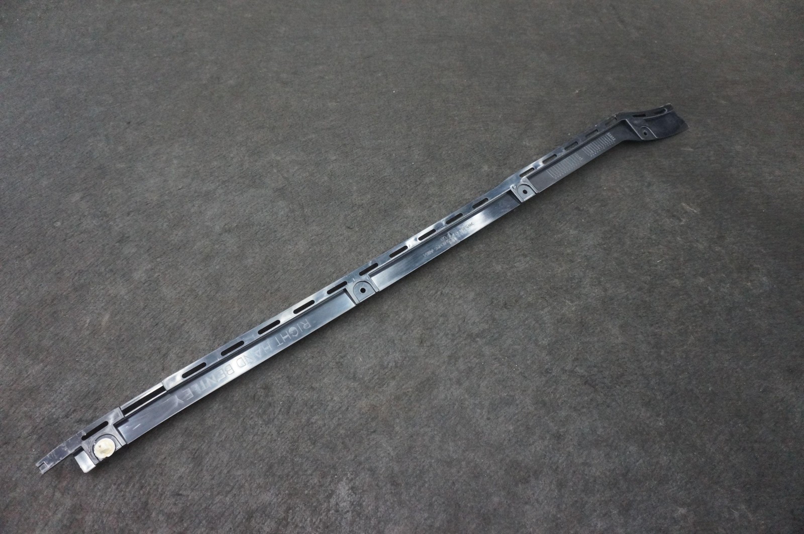 Rear Luggage Compartment Bracket 3W5864471 Bentley Continental Flying Spur 06-12