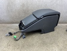 Mittelkonsole Armlehne Becherhalter 112Tkm Volvo S80 II 2.5T Kinetic 07.1879.041 Mittelkonsole Armlehne Becherhalter 112Tkm Volvo S80 II 2.5T Kinetic 07.1879.041