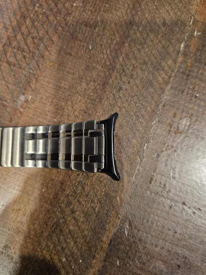 Banda magnética de acero inoxidable esmerilado AP para Samsung Galaxy color gris Foto 4 de 4