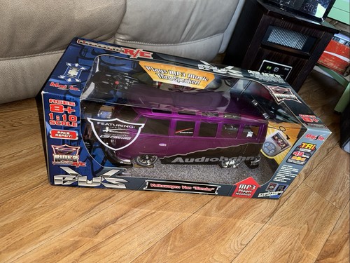 Maisto Urban Ridez R/C VW Samba Bus with Remote Control NOS | eBay