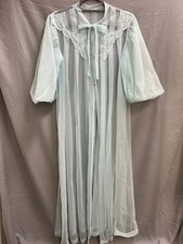 VTG 70s Womens Large Sheer Nylon Lace Puff Sleeve Peignoir Robe USA Blue  READ