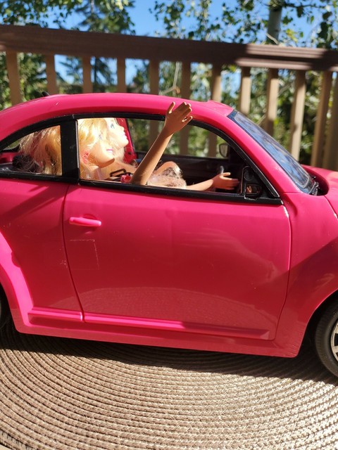 vw beetle barbie edition