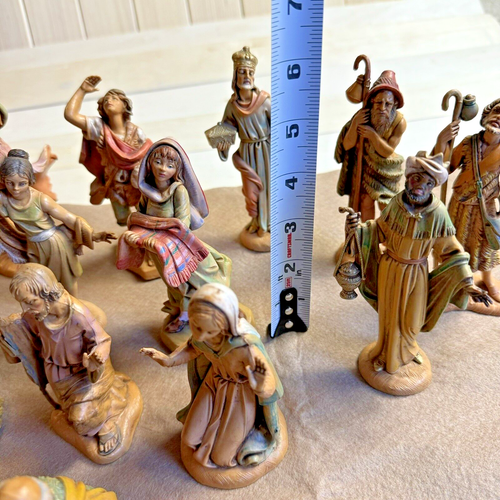 Fontanini Nativity Set Stable Figures & Animals 32pc - Picture 11 of 22