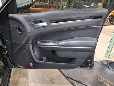 2017 Chrysler 300 Front Right Passenger Interior Door Trim Panel Black Oem