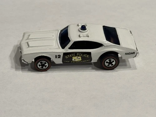 Vintage Hot Wheels Redline Police Cruiser Olds 442 State Police White Black 1969