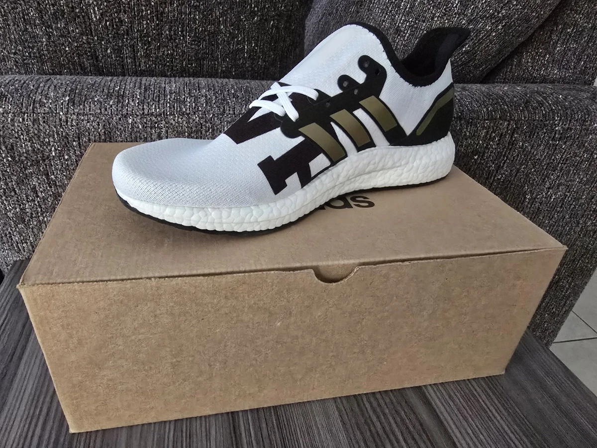 Adidas UltraBoost AM4 Showtime Patrick Mahomes Men\'s Size 8 Running Shoes Size 13 - adidas AM4 Showtime Mahomes Excellent Condition | eBay main image 3