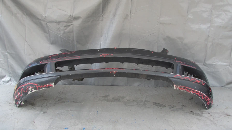 Cubierta del parachoques delantero Mercedes Benz C250 C300 W204 2008-2011 A2048850025 OEM Foto 4 de 4