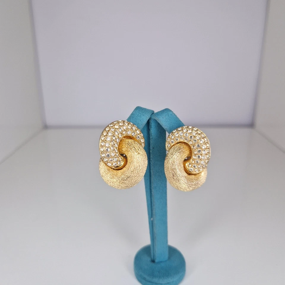 Christian Dior Knot Earrings Clip On Sparkly Gold Plated Vintage 3cm Crystal - Image 3 of 4