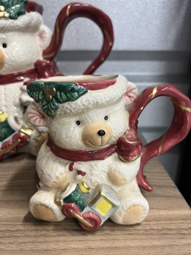 Vintage Fitz and Floyd Omnibus 1995 Weihnachten Teddybär 2,5 Quart Krug & 2 Tassen - Bild 3 von 7