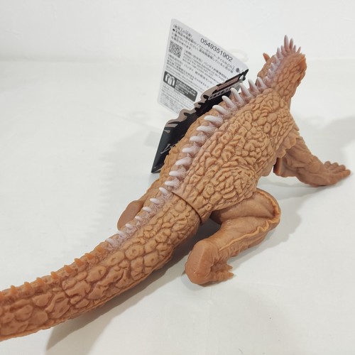 Varan Bandai Movie Monster Series Soft Vinyl Figure Godzilla Store limited New - Picture 10 of 13