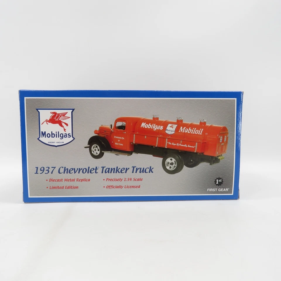First Gear Mobilgas 1937 Chevy Tanker Truck 1:34 Die Cast Replica #19-3241 - Изображение 4 из 4