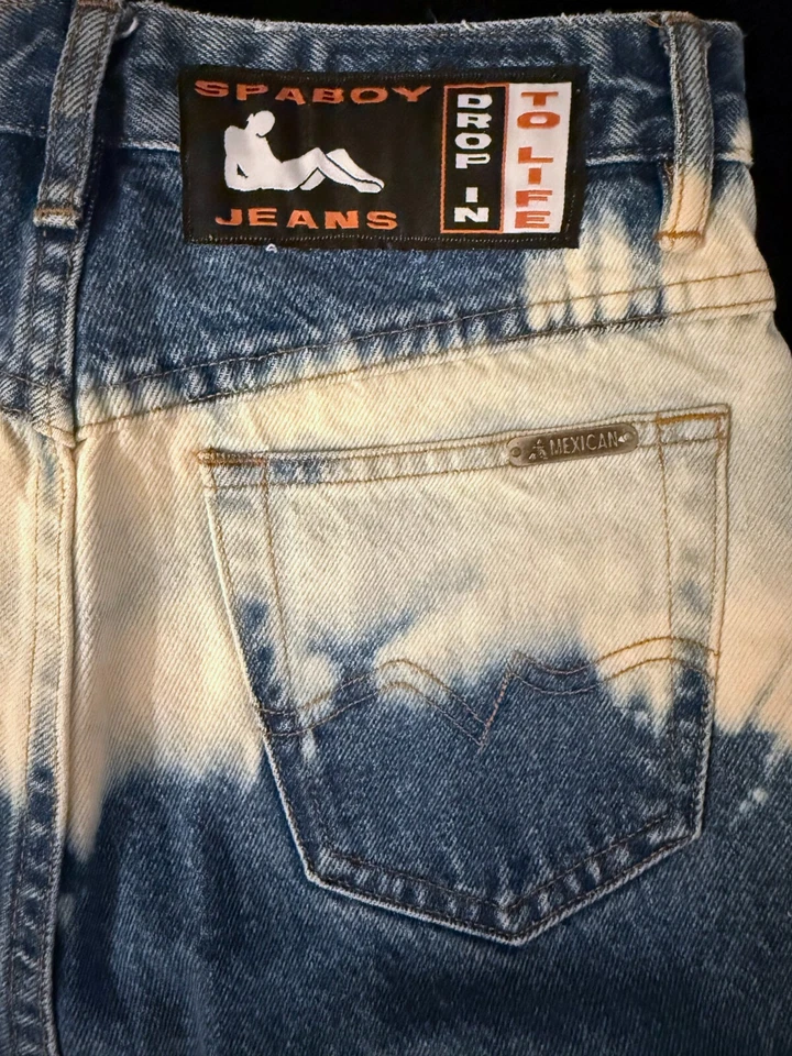 SpaBoy Denim Co. Never Worn One-of-a-Kind Hand Dyed High-Waisted Jeans Size 27 - Image 3 of 4