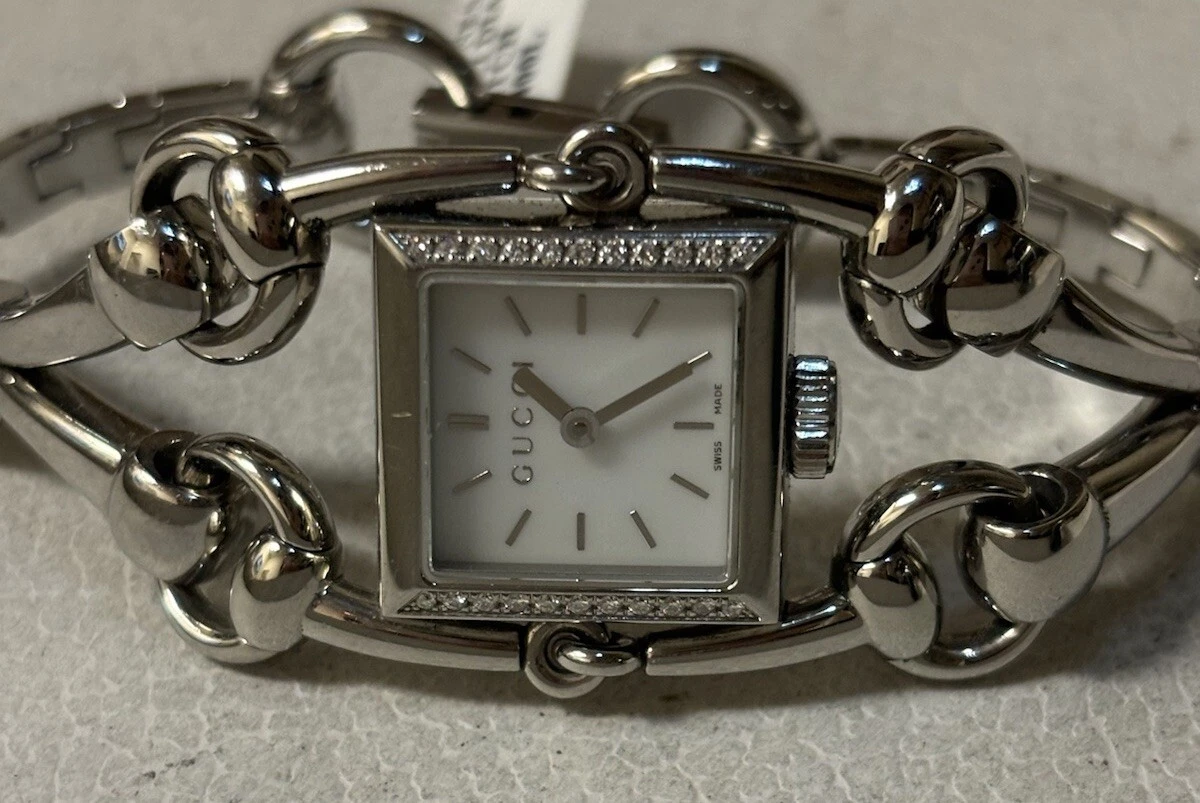 Montre bracelet à quartz GUCCI Signoria 116,5 Ya116502