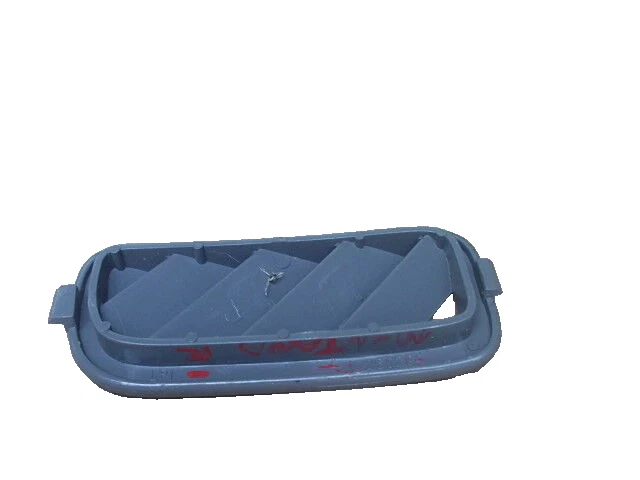 1997 - 2005 庞蒂亚克蒙大拿州右乘客侧上仪表板通风口装饰灰色原始设备制造商 — 第 3/3 张图片