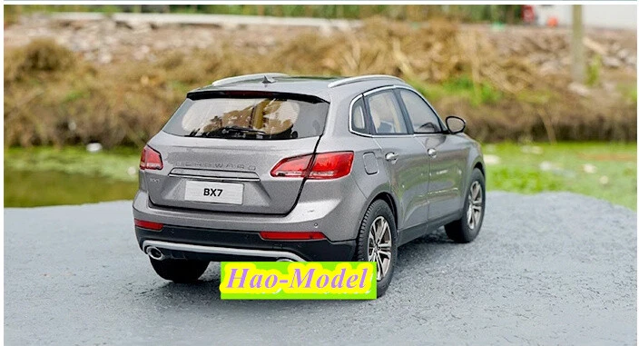 1:18 BORGWARD BX7 Alloy Diecast Model Car Collection Hobby Toys Ornaments Gray - Image 4 of 4