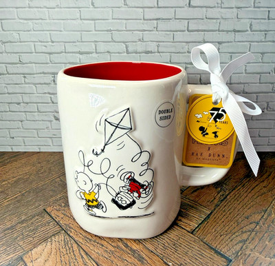 Rae Dunn Keramiktasse - Peanuts Charlie Brown Alles scheint gut - USA Import