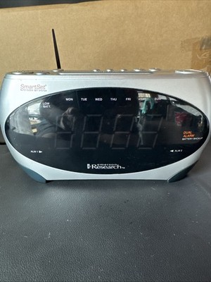 TESTED Vintage Emerson Research SmartSet AM/FM Dual Alarm Clock Model CKS1862
