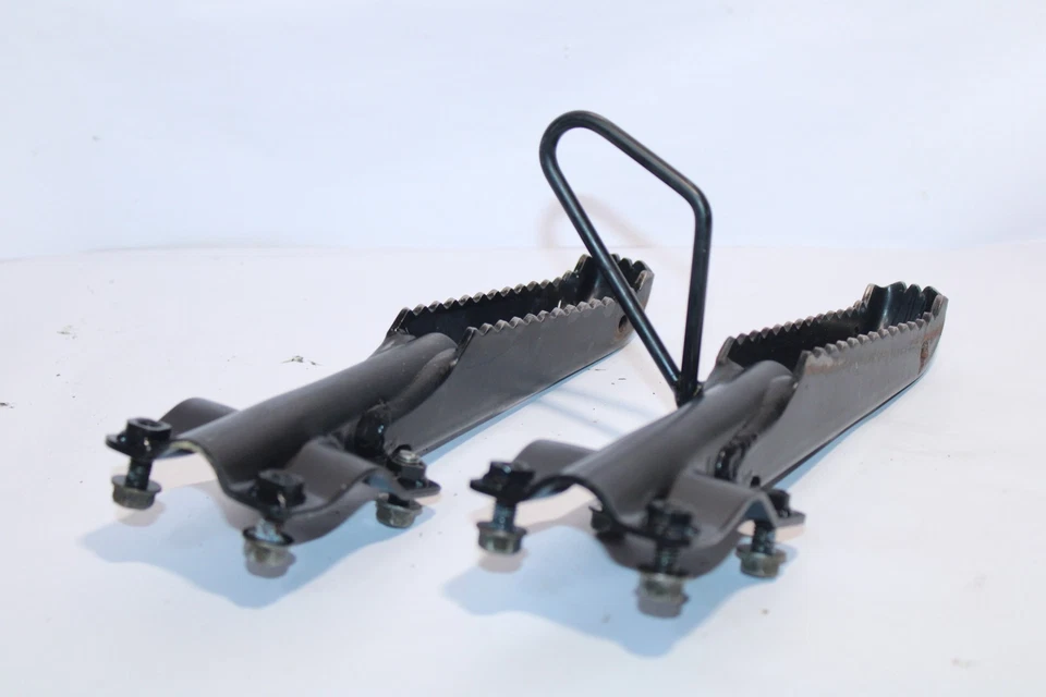 Honda Sportrax 90 Trx90 1993-2005 OEM reposapiés izquierdo derecho clavijas peldaños Foto 2 de 4