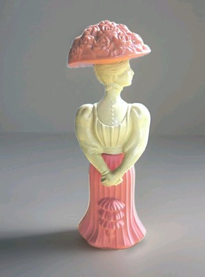 Vintage Avon VICTORIAN LADY PINK DRESS BONNET UMBRELLA Perfume