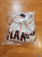 San Francisco Giants x Pokemon Worlds Jersey Pikachu Size L / LARGE