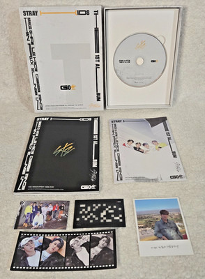 Stray Kids GO LIVE GO生 1st Album CD K-Pop JYP Official w/ Photobook & Inserts