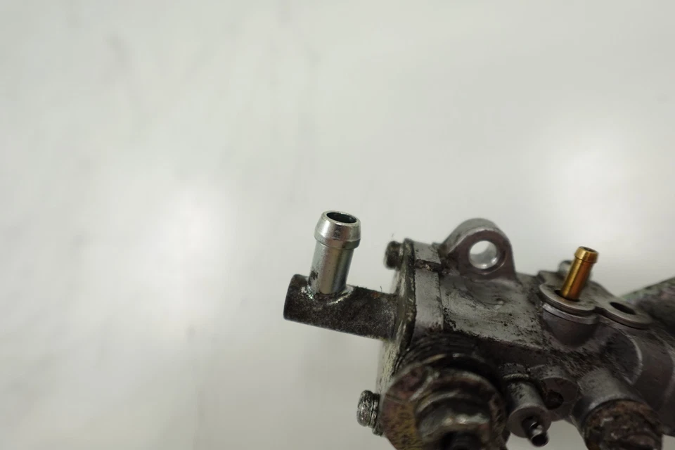 Bomba de inyección de aceite Ski-Doo MXZ Renegade X 800R 2005-2016 OEM 420888774 Foto 3 de 4