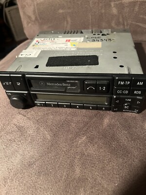 Oldtimer: Original Mercedes  Radio Special BE 2210 Becker Kassettenradio