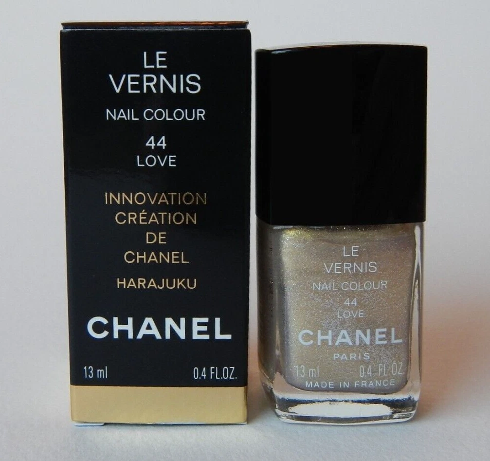 CHANEL Le Vernis Nail Polish 44 LOVE (Exclusive Harajuku Collection)