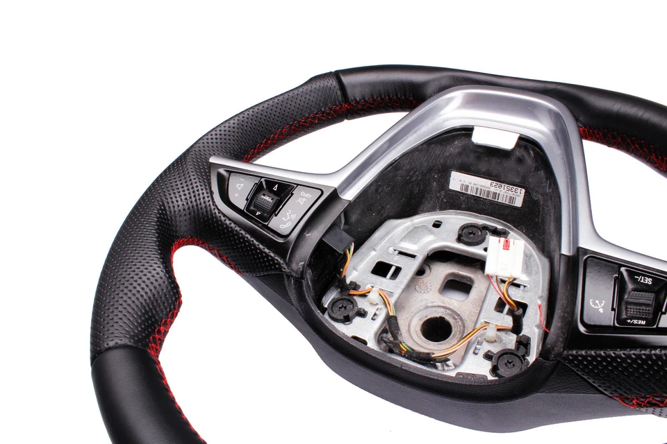 Lenkrad beziehen mit Leder für Opel Insignia A JAHR 2011 TUNING McarStyling - Bild 3 von 4