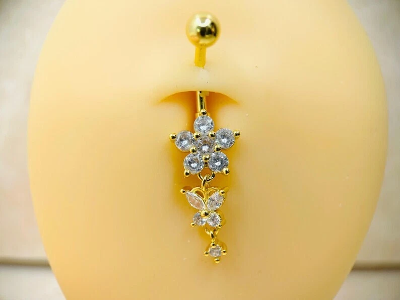 Atractivo pasador floral redondo de 2 quilates con diamante simulado enchapado en oro amarillo de 14 k Foto 2 de 4