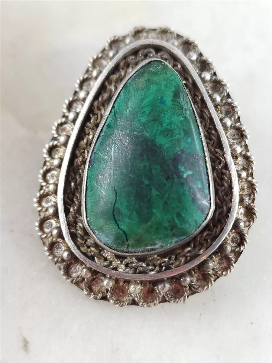 Green stone brooch sale