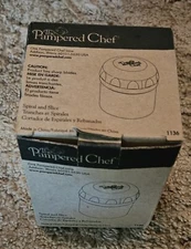 Pampered Chef Spiral and Slice #1136 Kitchen Tool Vegetable Fruit Spiralizer