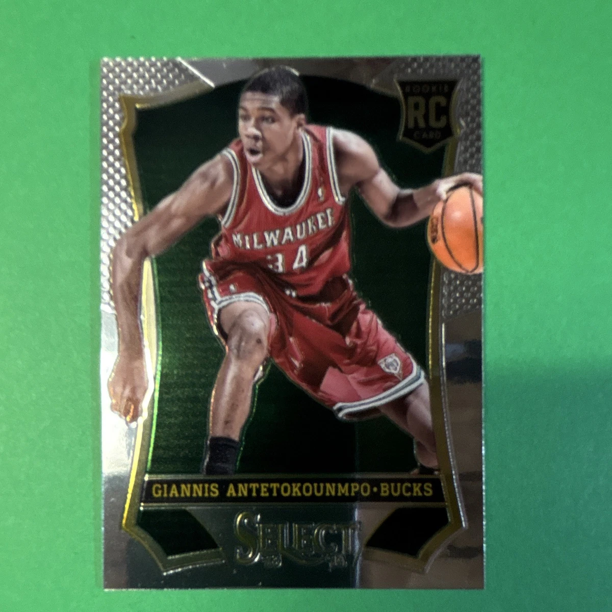 Giannis Antetokounmpo Basketball Sports Trading Cards