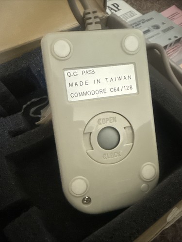 Contriver Mouse - Commodore 64 Fully Working & Advanced Art Studio Disk/tape - Afbeelding 6 van 6