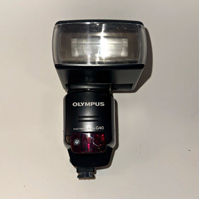 Olympus G40 Electronic Flash Clean Tested Working Auto Manual Shoe Mount
