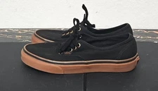 Vans Classic Lace Up Black Shoes Size 7 Men 8.5 Women 