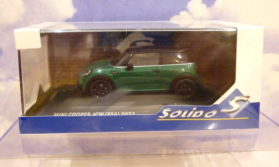 SOLIDO DIECAST 1/43 2023 JOHN COOPER WORKS MINI (F56) METALLIC GREEN S4315001 - Image 3 of 4