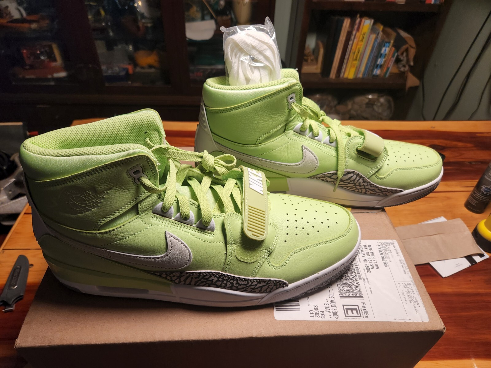 jordan legacy 312 ghost green