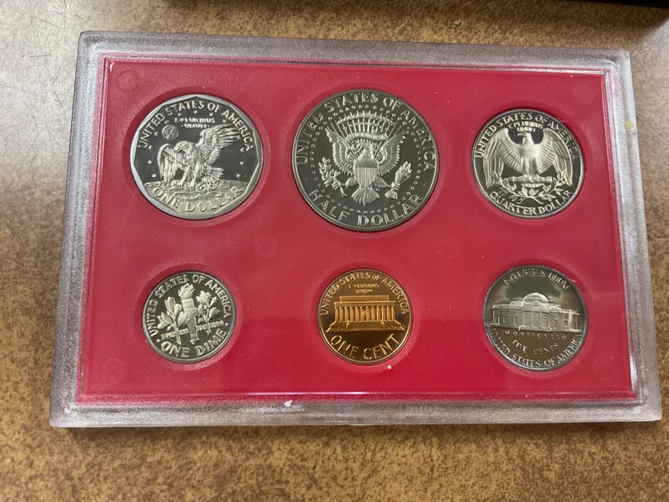 1981-S clear s PROOF set all 6 Type 2 scarcer varieties. - Image 2 of 4