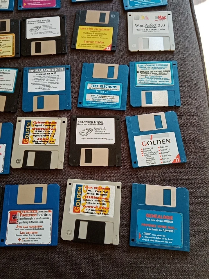 vintage lot 26 disquettes divers jeux ordinateur logiciels Apple macintosh mac - Photo 3/4