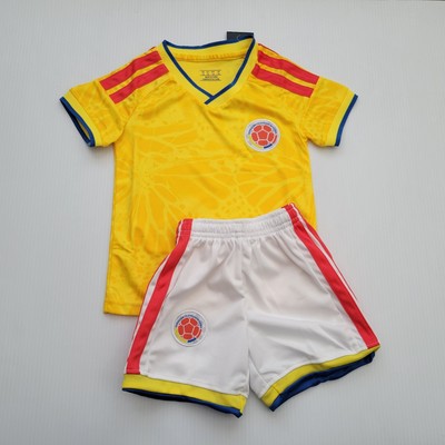 Kid's jersey yellow color Futbol Jersey, colombia Soccer uniform, Top & shorts