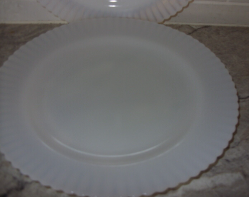 MacBeth Evans 2 Pétalos Monax Blanco Leche Vidrio 9" Platos de Cena Fondo Anillado - Imagen 4 de 8
