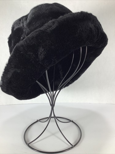 Women’s Jet Black Faux Fur Bucket Lined Winter Hat~O/S~ Made In The USA - Picture 6 of 15