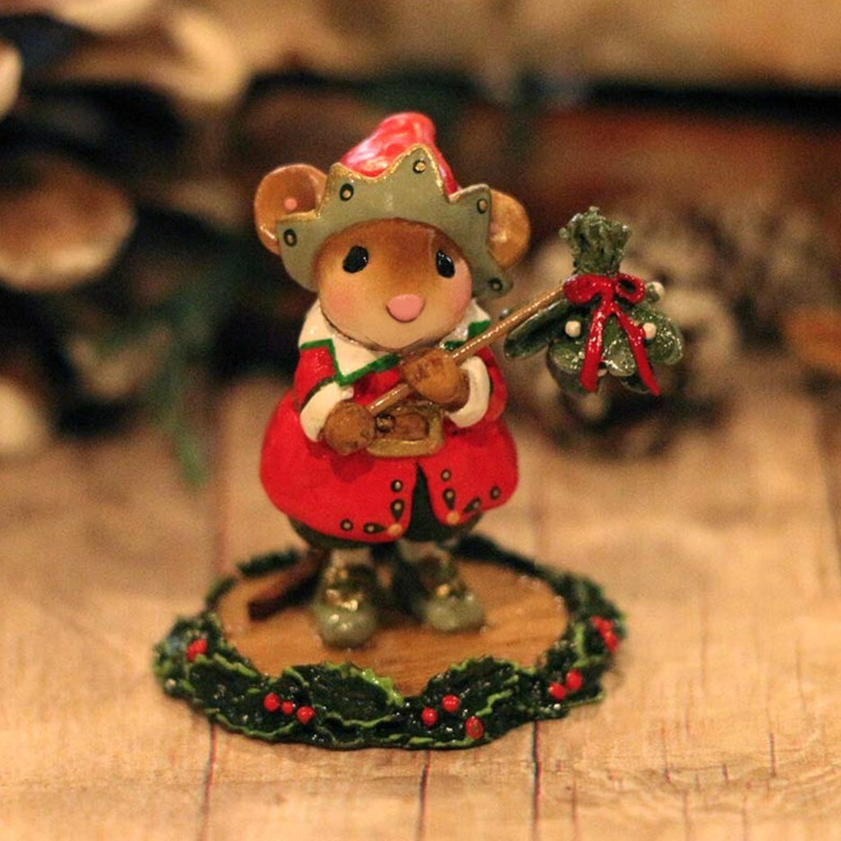Wee Forest Folk Christmas Figurine M-728 - Kiss Me Kringle