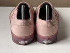 Foto 11 di 14