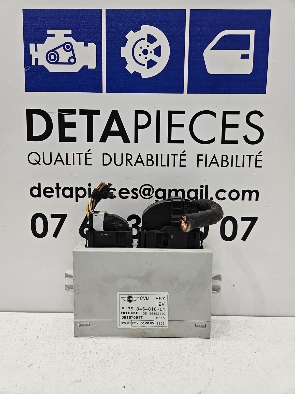 Foto 1 di 12