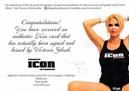 Victoria Zdrok Signed w/ Lip Print Kiss Card Donald Trump Hat Photo Autograph - Picture 2 of 12