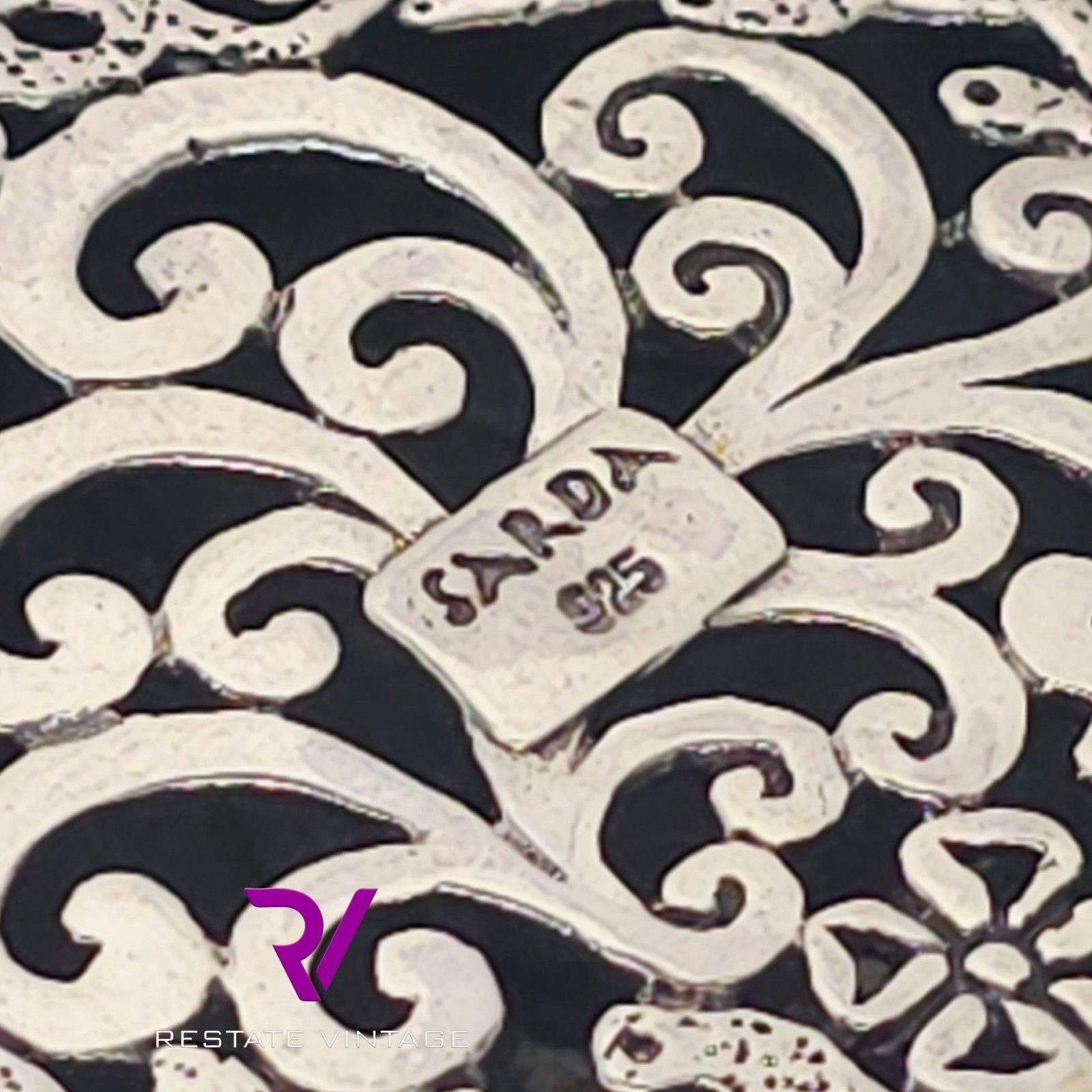 Sarda Sterling Silver Artisans Of Bali Sea Shell Beach Ocean Pendant 