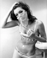 DIANA RIGG PRINTS AND POSTERS 105744