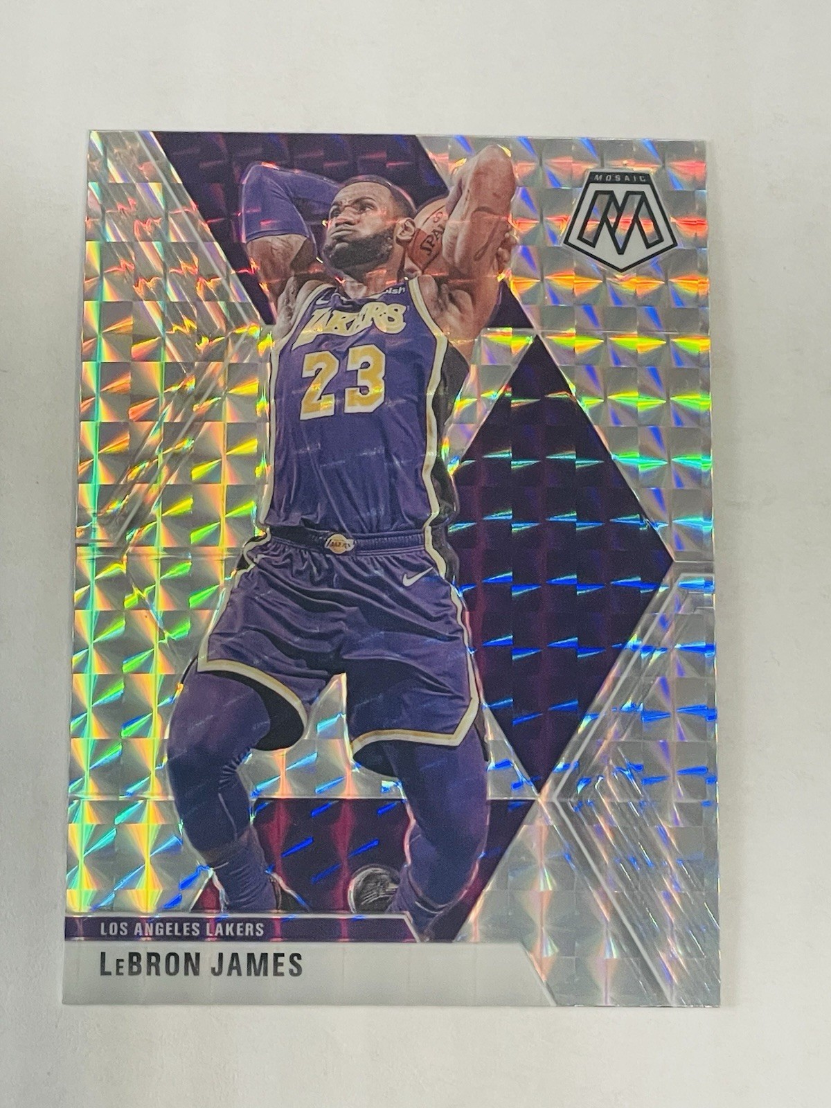 2019-20 Panini Mosaic LeBron James Silver Prizm #8 Lakers